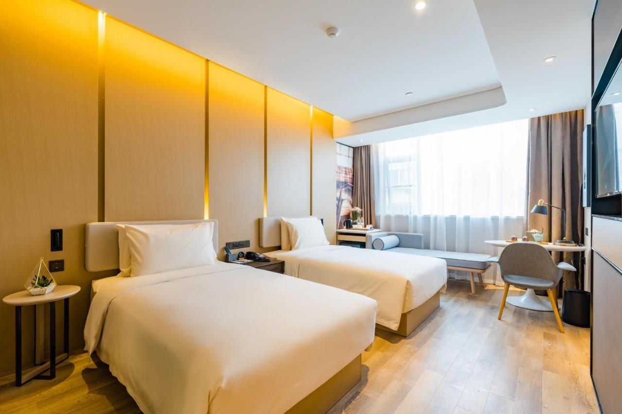 Hotel Atour S Lujiazui Oriental Pearl 5*
